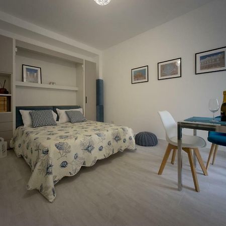 Clever House ミラノ エクステリア 写真